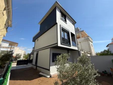 Single Detached Brand New 3 1 Villa With Large Garden For Sale In Doganbey, Seferihisar