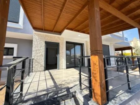 2 1 New Duplex Cottage For Sale In The Center Of Seferihisar Doganbey