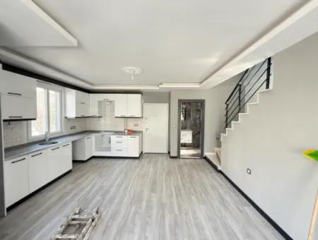 Single Detached 3 1 Duplex Cottage In 300 M2 Plot In Seferihisar Doğanbey