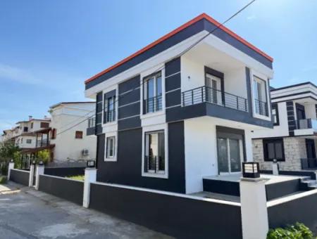 Single Detached 3 1 Duplex Cottage In 300 M2 Plot In Seferihisar Doğanbey