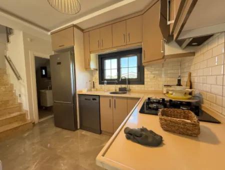 2 1 Fully Detached Duplex Villa For Sale In Seferihisar Doganbey