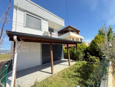 2 1 Fully Detached Duplex Villa For Sale In Seferihisar Doganbey