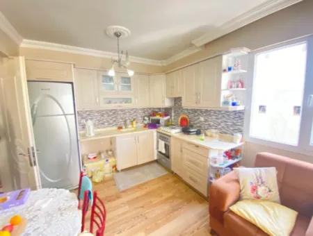 2 1 Apartment For Sale In Seferihisar Ürkmez Center At An Affordable Price