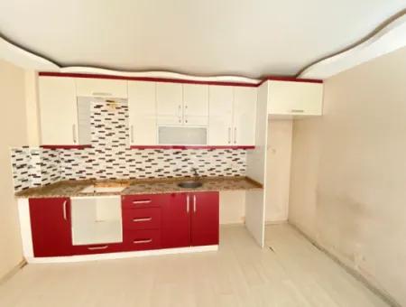 2 1 Apartment For Sale Near The Sea In Seferihisar Ürkmezde