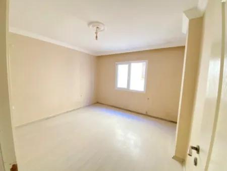 2 1 Apartment For Sale Near The Sea In Seferihisar Ürkmezde
