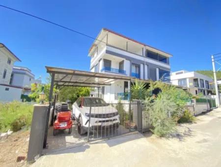 3 1 Villa For Sale In Seferihisar Doğanbey