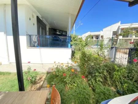 3 1 Villa For Sale In Seferihisar Doğanbey