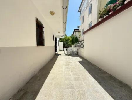 250 M To The Sea In Ürkmez, Affordable Price For Sale 3 1 Apartment With Garden