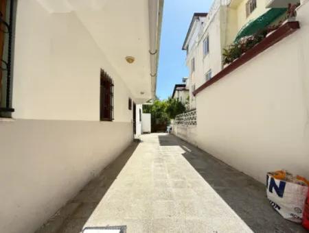 250 M To The Sea In Ürkmez, Affordable Price For Sale 3 1 Apartment With Garden