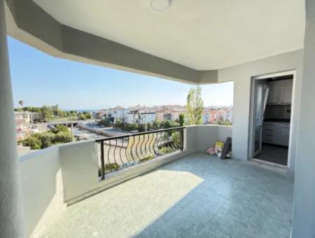 Wide Affordable Price With Elevator For Sale In Seferihisar Ürkmez 3 1 Apartment