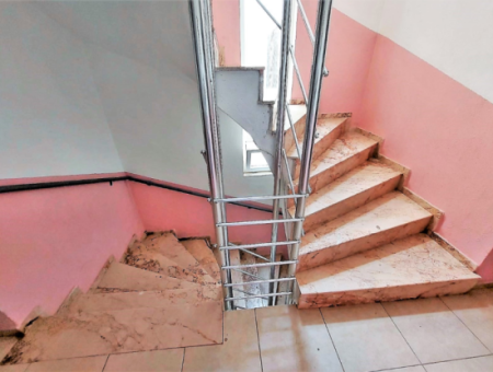 3 1 Mezzanine 110 M² Flat For Sale In The Center Of Seferihisar Ürkmez