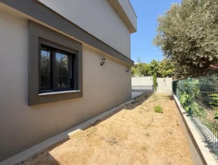 3 1 Villas With Zero Large Garden For Sale In Seferihisar Ürkmez