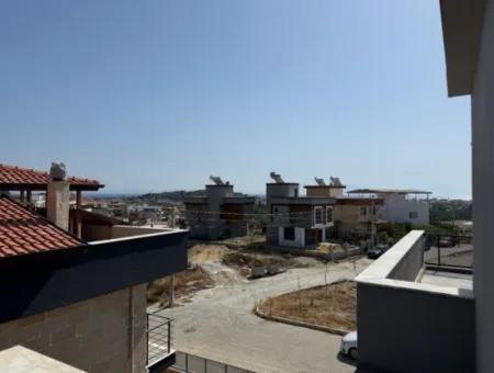 3 1 Villas With Zero Large Garden For Sale In Seferihisar Ürkmez