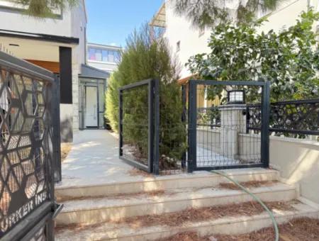 Luxury 3 1 Duplex Villa For Sale In The Center Of Seferihisar Ürkmez