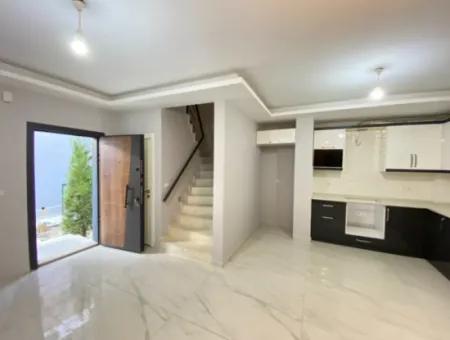 3 1 Garden Villa For Sale At An Affordable Price In Seferihisar Ürkmez
