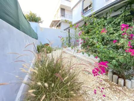 3 1 Garden Villa For Sale At An Affordable Price In Seferihisar Ürkmez