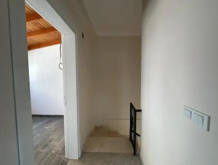 2 1 Villa With Zero Garden For Sale In Seferihisar Doganbeypayamli