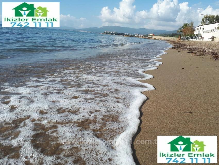 Продается Квартира 2+1 В Центре Сеферихисар-Юркмез, 80М2, 200М От Моря.