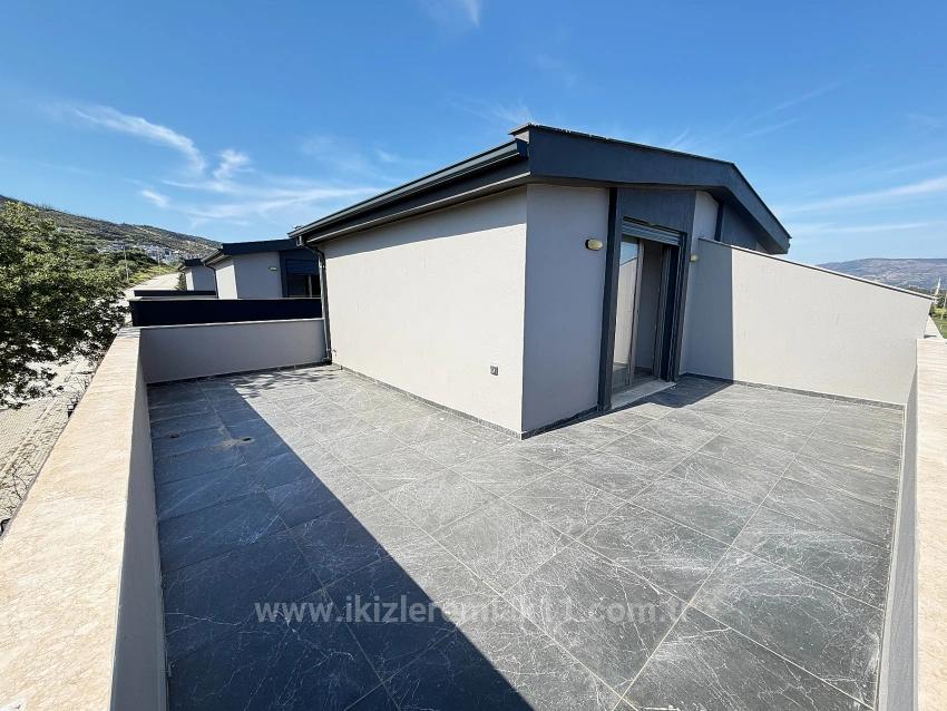 Продается Роскошная Вилла 3+1 С Видом На Море В Доганбее.