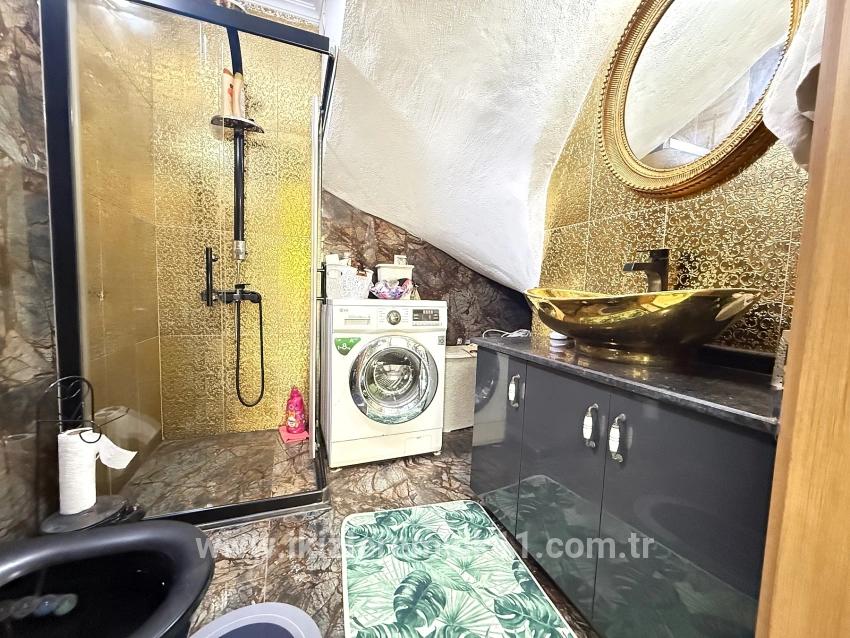 Для продажи Летний 2+2 в Cumhuriyet Seferihisar Doğanbey - 150 m²