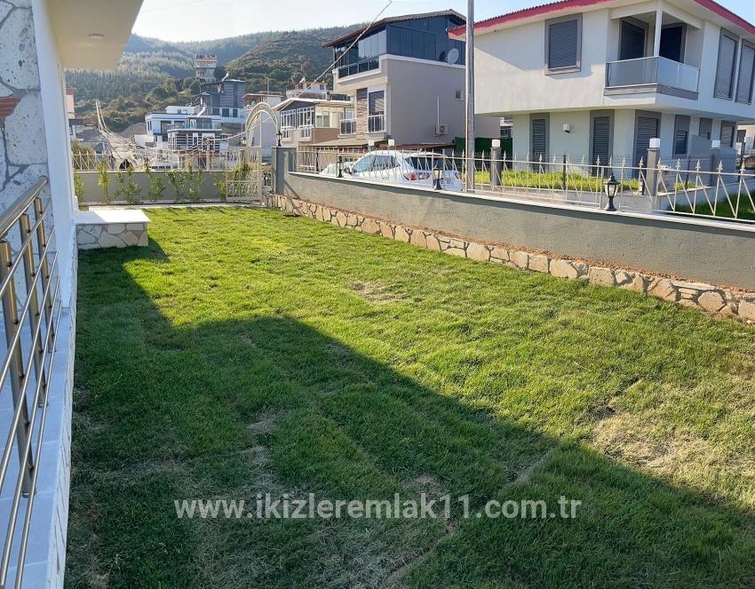 Для продажи Вилла 2+1 в Atatürk Seferihisar Doğanbey - 150 m²