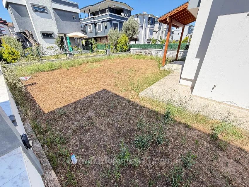 В Ürkmez Doğanbey Продажа Новой Отдельной Просторной Виллы 3+1
