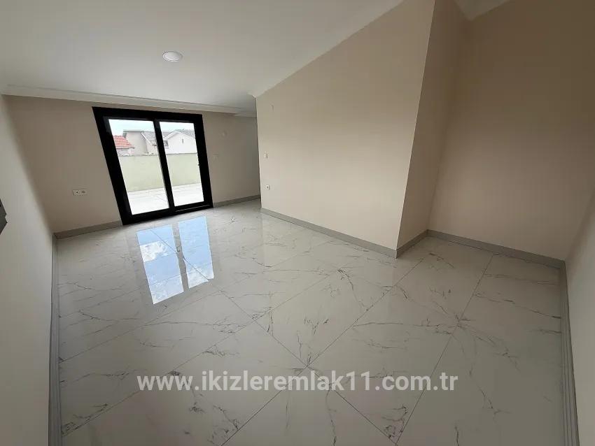 Для продажи Вилла 3+1 в Gümüldür Cumhuriyet Menderes Gümüldür - 180 m²