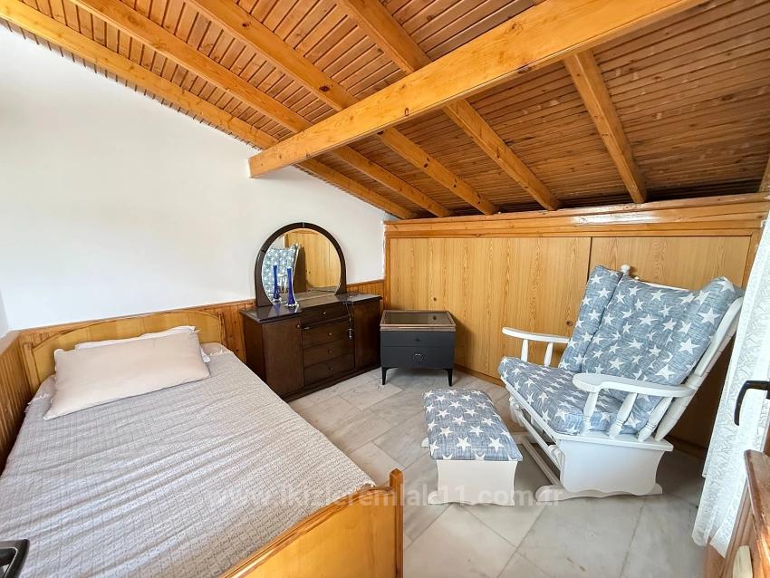 Срочная Продажа Виллы 3+1 С Большим Садом В Центре Сеферихисар Доганбей