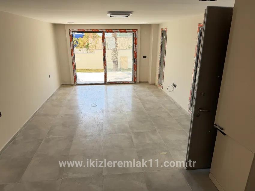 Для продажи Вилла 3+1 в Mersin Alanı Seferihisar Ürkmez - 200 m²