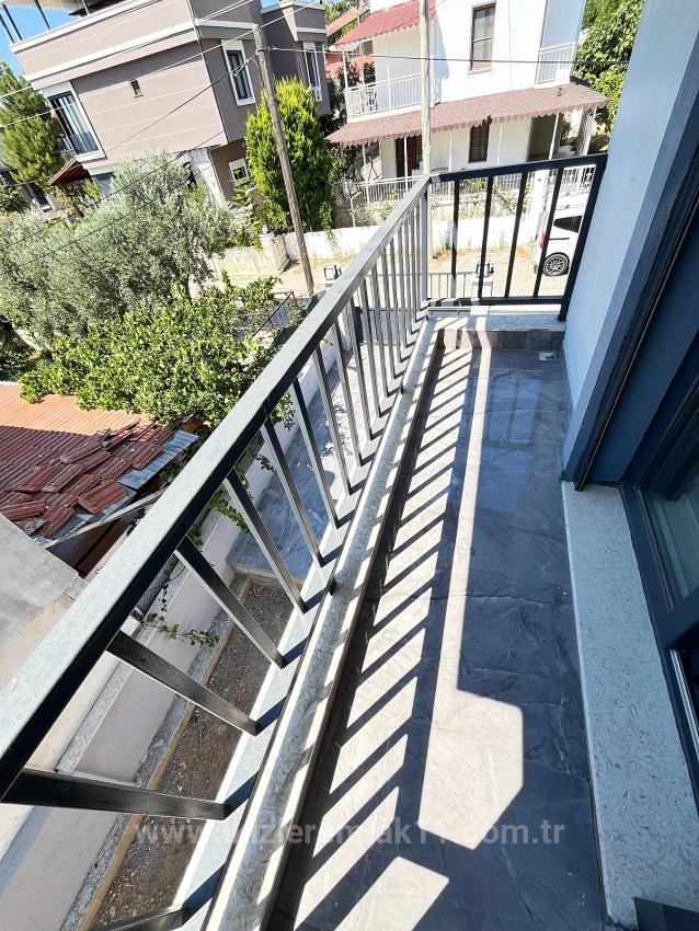 Отдельная Вилла 3+1 С Родительской Спальней В Саду Площадью 390 М2 На Продажу В Сеферихисаре, Доганбей