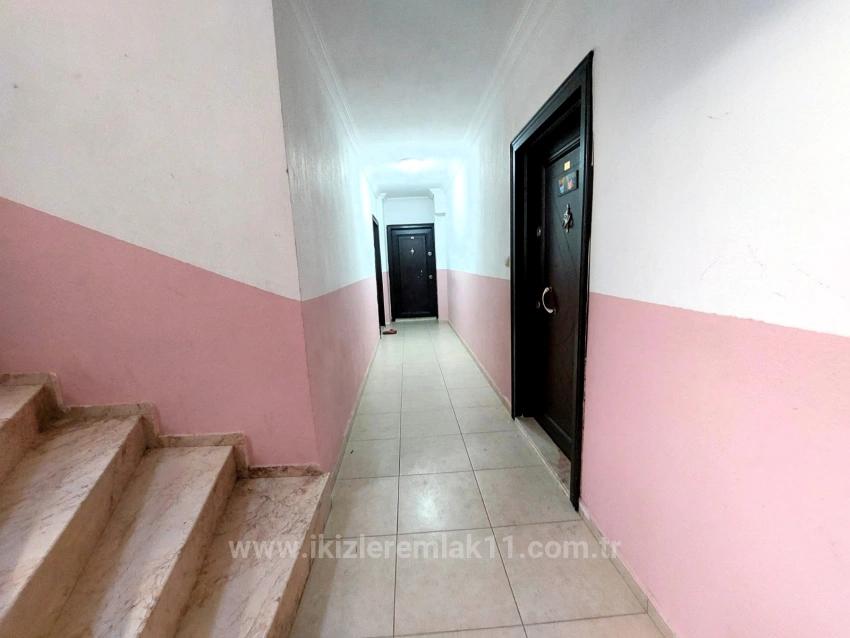 Квартира 2+1 На Среднем Этаже На Продажу В Центре Сеферихисар-Юркмез