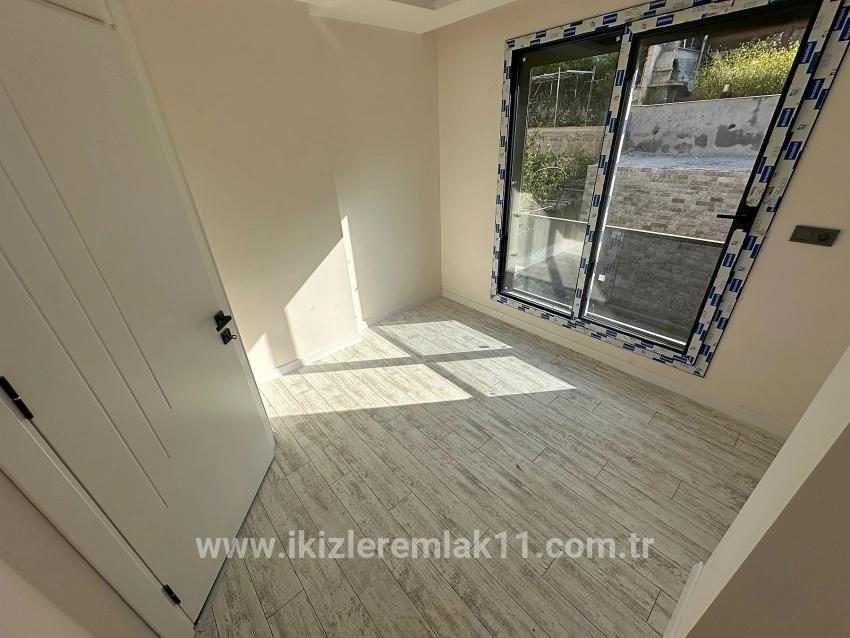 Для продажи Вилла 2+1 в Mersin Alanı Seferihisar Ürkmez - 170 m²