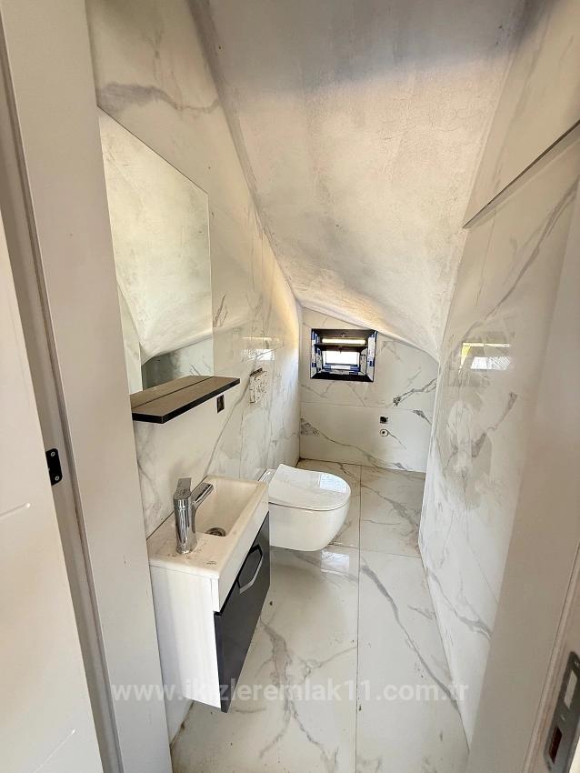 Вилла 2 + 1 С Отдельным Садом На Продажу В Сеферихисар Доганбей