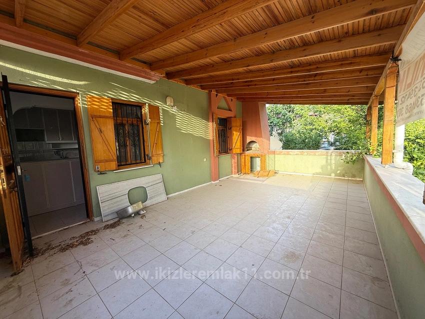 Квартира 1+1 На Продажу В 200 Метрах От Моря В Сеферихисар-Юркмез