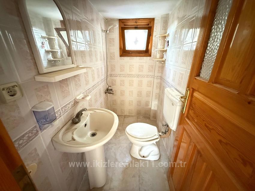 Квартира 1+1 На Продажу В 200 Метрах От Моря В Сеферихисар-Юркмез