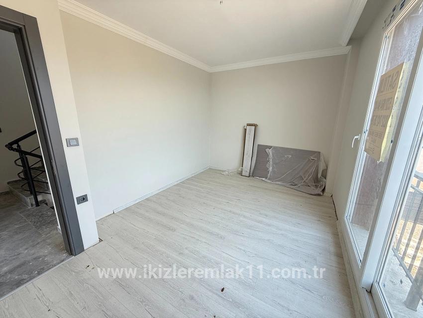 Для продажи Вилла 3+1 в Atatürk Seferihisar Doğanbey - 170 m²