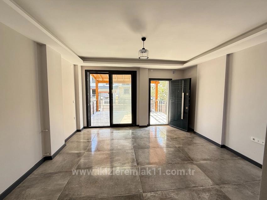 2+1 Совершенно Новый Дуплекс Летний Дом На Продажу В Центре Сеферихисара Доганбей