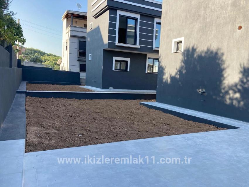 Для продажи Вилла 3+1 в Atatürk Seferihisar Doğanbey - 200 m²