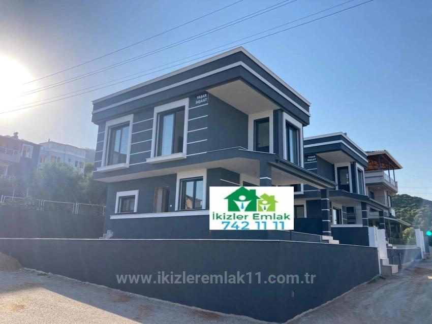 Полностью Отдельная Роскошная Вилла 3+1 На Продажу В Районе Сеферихисар-Доганбей