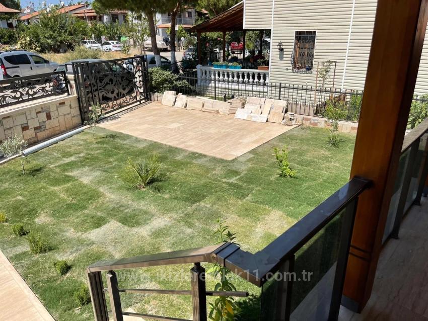 Роскошная И Комфортабельная Двухуровневая Вилла На Продажу У Моря В Сеферихисаре, Уркмез