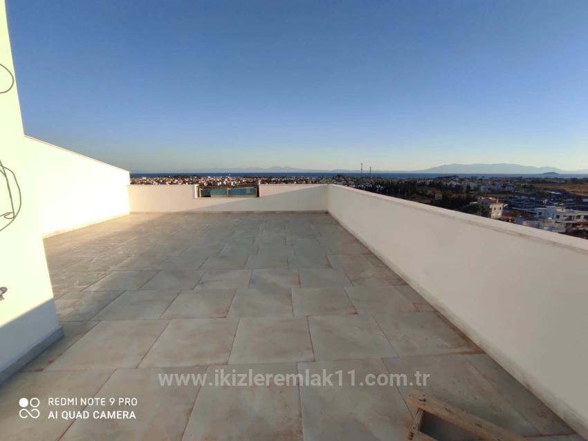 Продается Отдельный Летний Дом 4+2 В Доганбее, В Окружении Природы С Панорамным Видом На Море