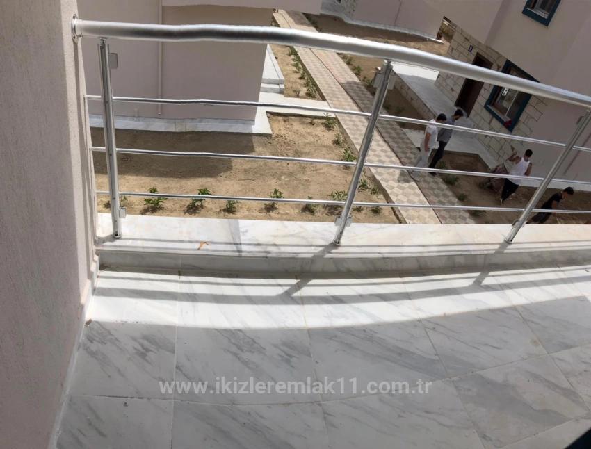 Новая Отдельная Вилла 3+1 На Продажу В Сеферихисар Доганбей