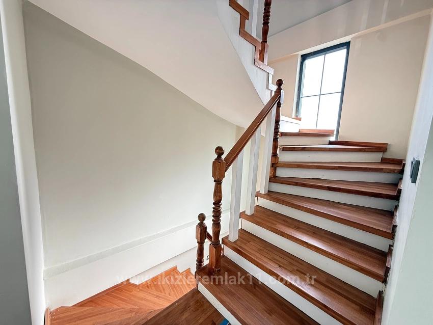 Совершенно Новая Роскошная Отдельная Вилла С Бассейном На Продажу В Сеферихисаре Доганбей