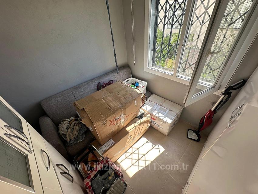 Квартира 2+1 На Продажу В Центре Сеферихисар-Юркмез, Недалеко От Моря