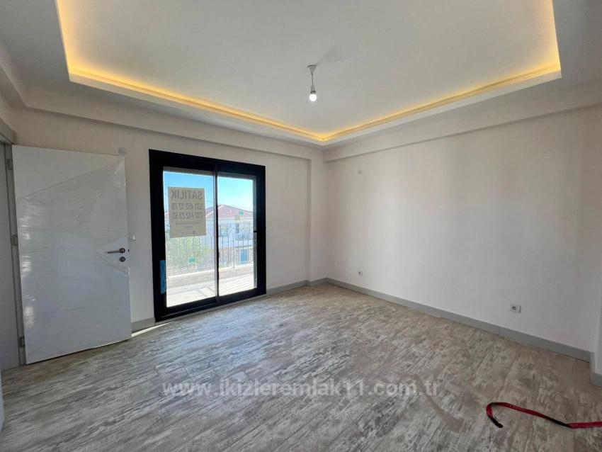 Вилла 4+1 С Собственным Бассейном И Роскошным Камином На Продажу В Сеферихисаре Акарджа