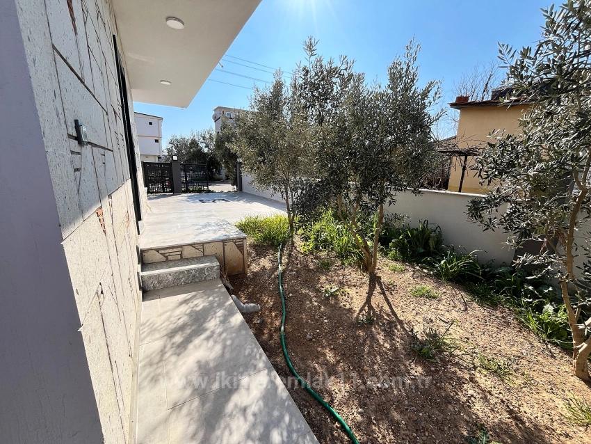 Продается Новая Просторная Отдельно Стоящая Вилла С 3 Спальнями И 1 Ванной Комнатой В Уркмез Доганбей.