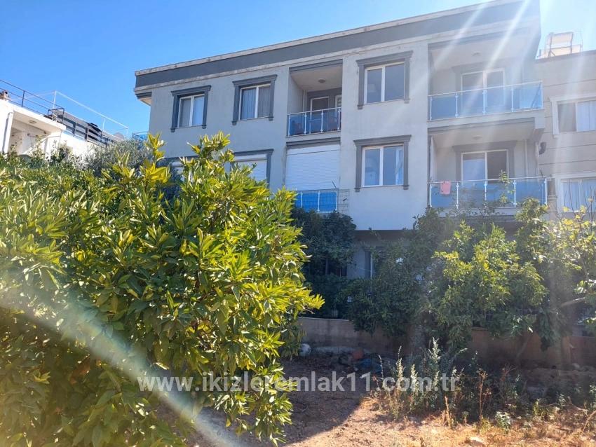 Для продажи Квартира 2+1 в Mersin Alanı Seferihisar Ürkmez - 100 m²