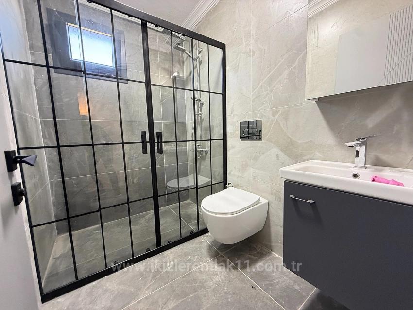 Продается Роскошная Новая Вилла 3+1 С Садом Недалеко От Моря В Доганбее, Сеферихисар.