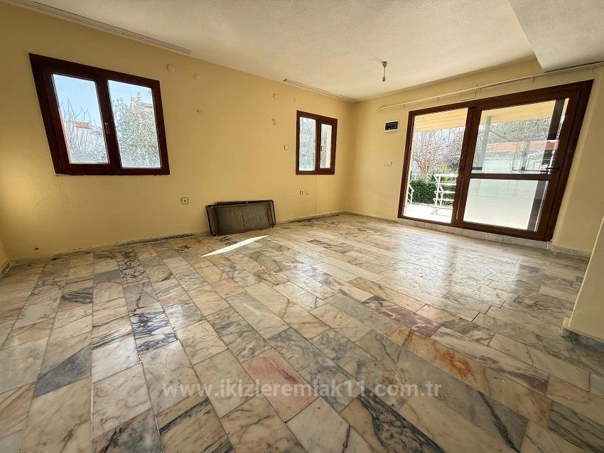 Дуплексная Вилла 3+1 На Продажу В Доганбее, Сеферихисар, Приморский Район