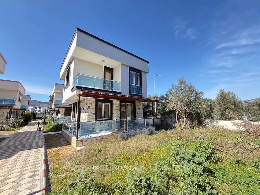 Для Продажи Семейный Дом 3+1 в Cumhuriyet Seferihisar Doğanbey - 180 m²